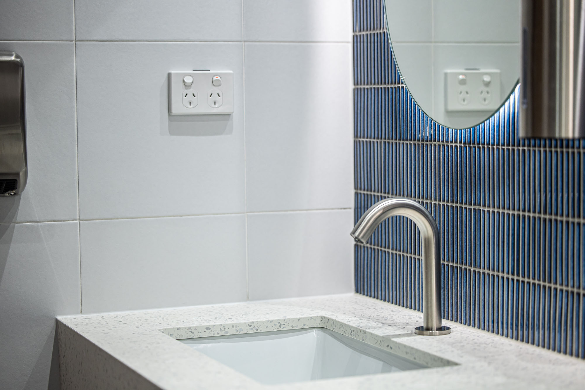 liteco building refurbishment 90 crown 018