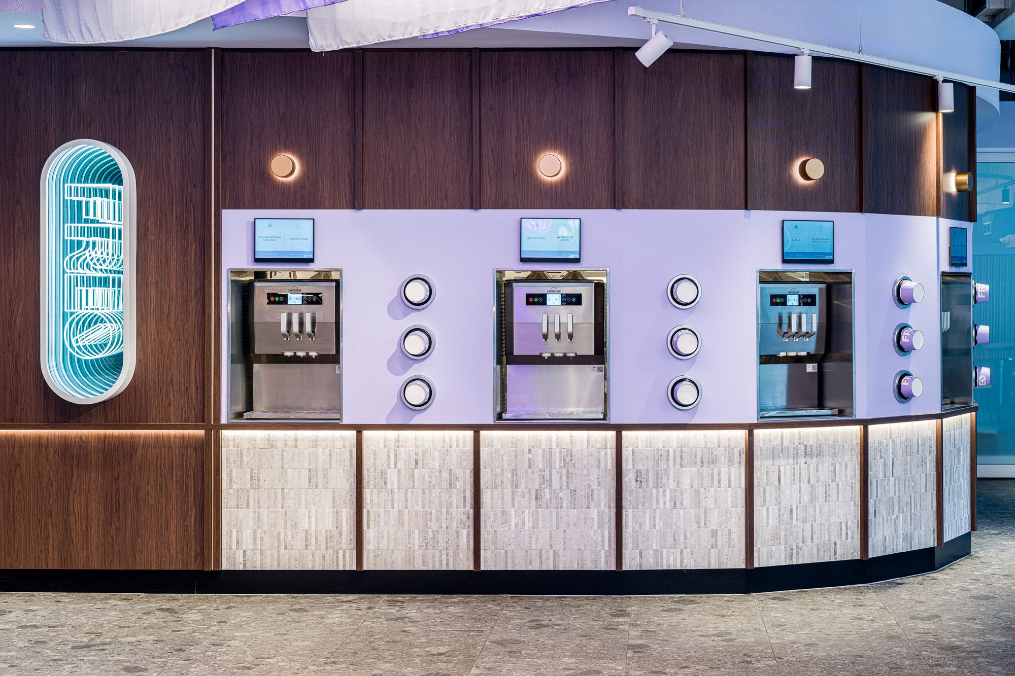 liteco hospitality FREO SL 009