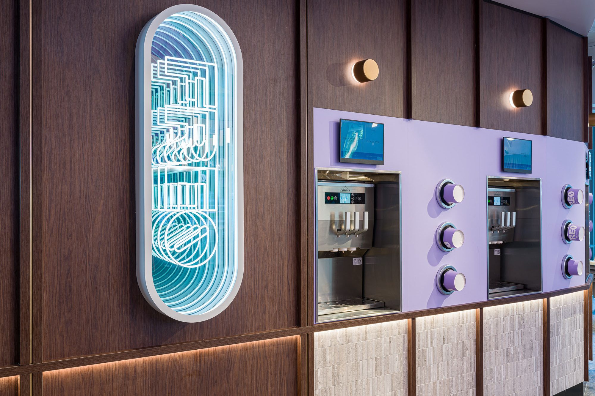 liteco hospitality FREO SL 017