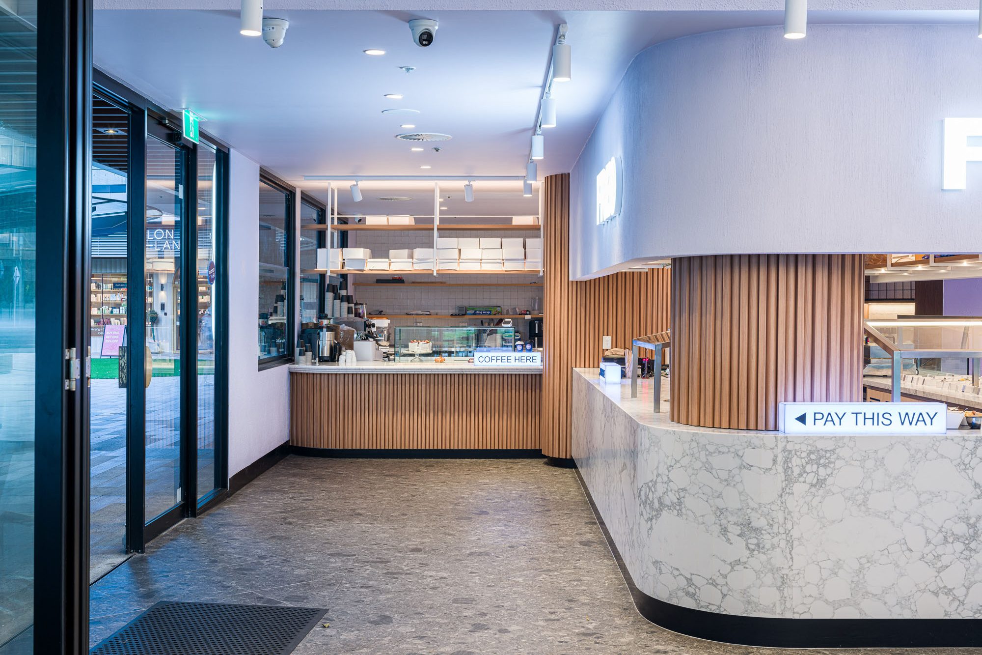 liteco hospitality FREO SL 035